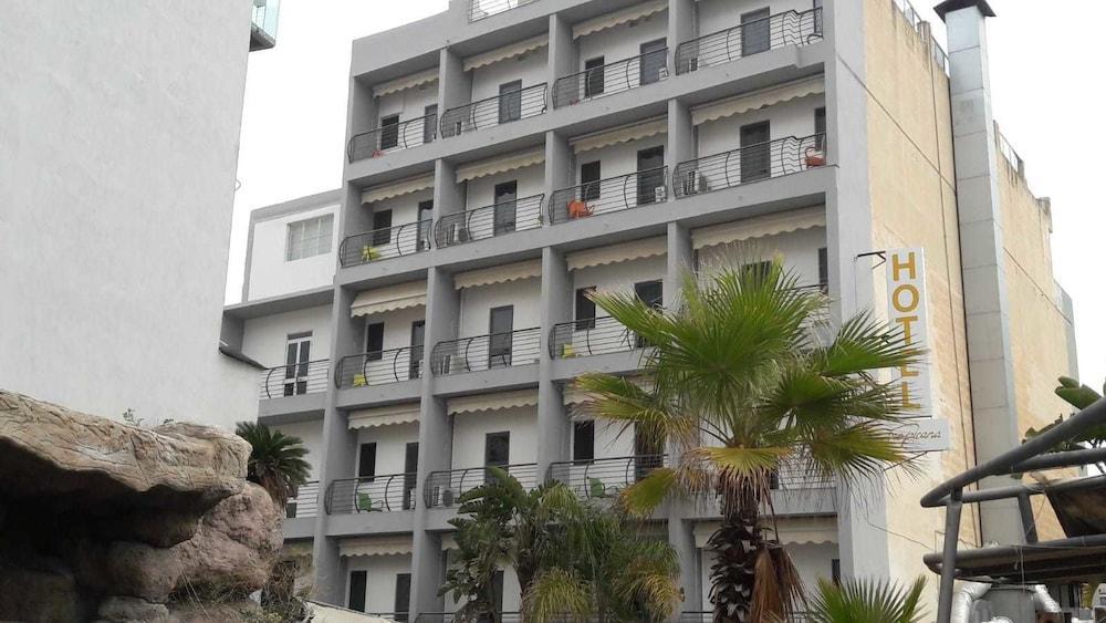 Tropicana Hotel Saint Julian's Exterior photo